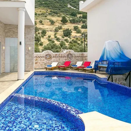 Villa Excellence- Hill